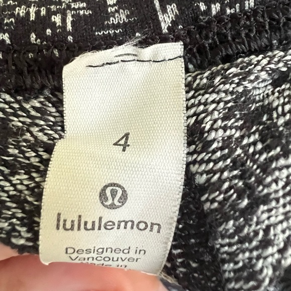 LULULEMON leggings black and white - Picture 2 of 3